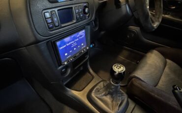 Mitsubishi-Lancer-evolution-v-1991-white-9