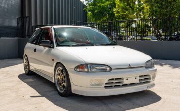 Mitsubishi-Mirage-1995-Hatchback-13