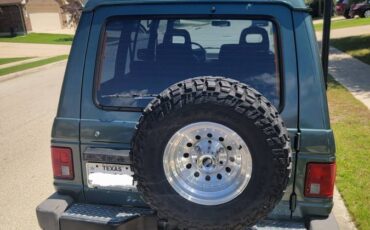 Mitsubishi-Montero-1991-green-2