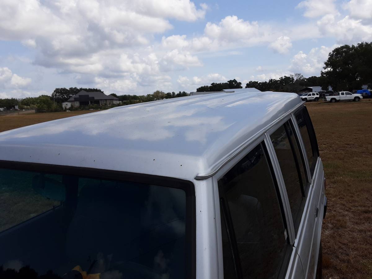 Mitsubishi-Montero-4x4-1990-silver-18