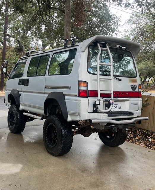 Mitsubishi-Other-1991-Van-Camper-1