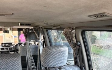 Mitsubishi-Other-1991-Van-Camper-11