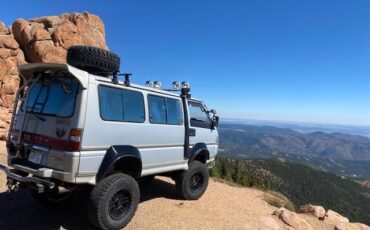 Mitsubishi-Other-1991-Van-Camper-19