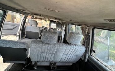 Mitsubishi-Other-1991-Van-Camper-7