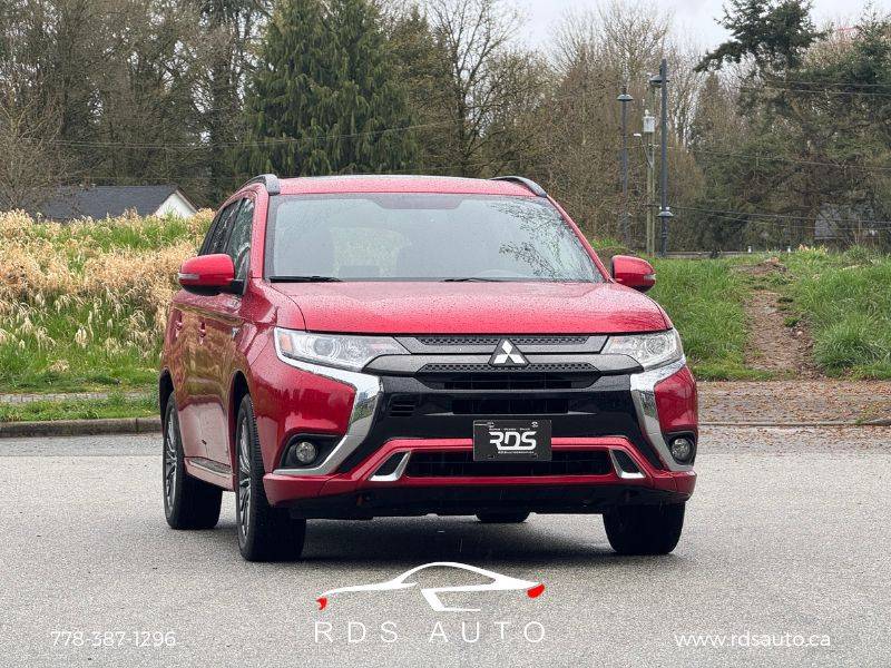 Mitsubishi-Outlander-hybrid-2022-red-2