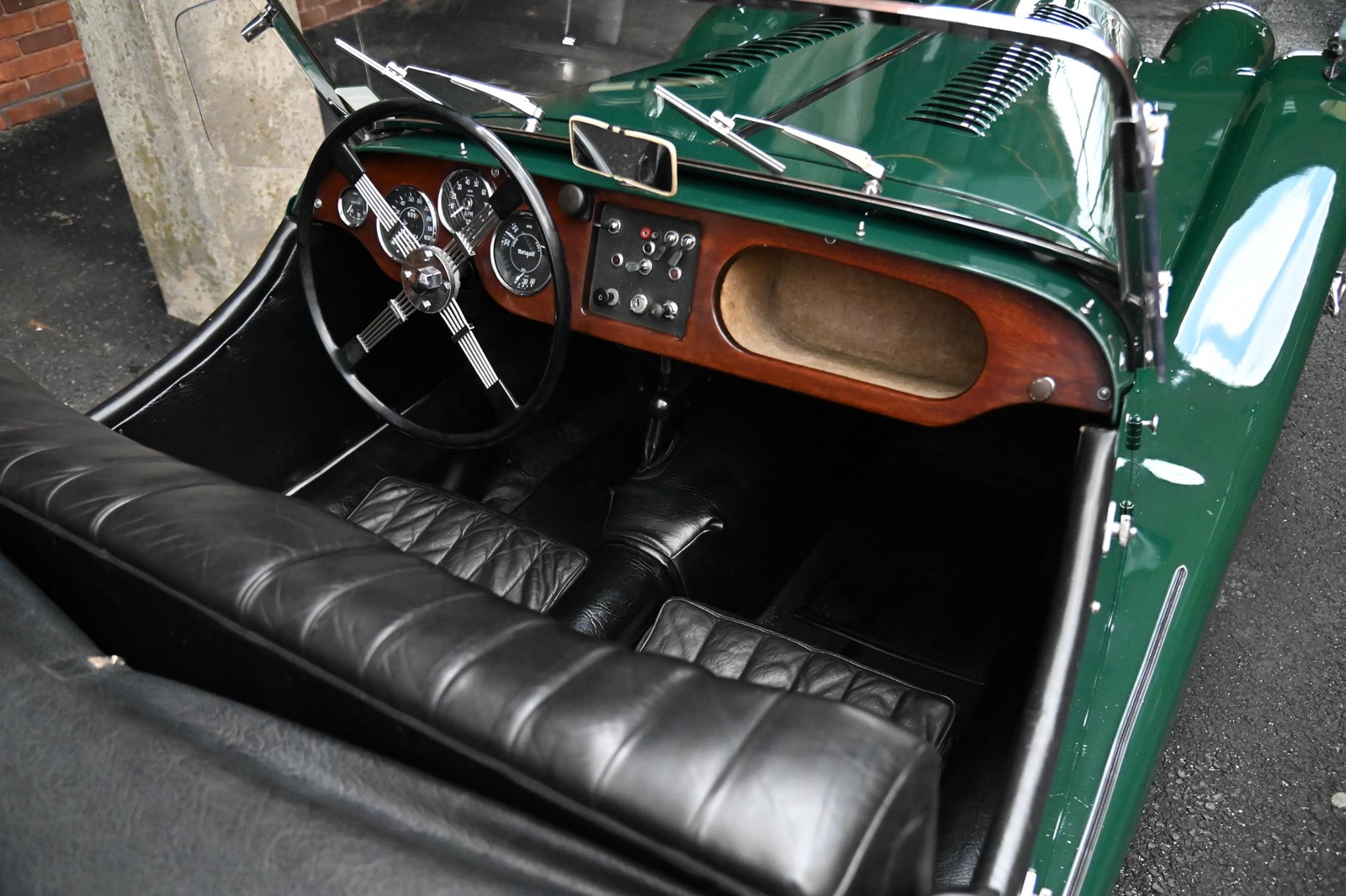 Morgan-44-Series-IV-1963-21