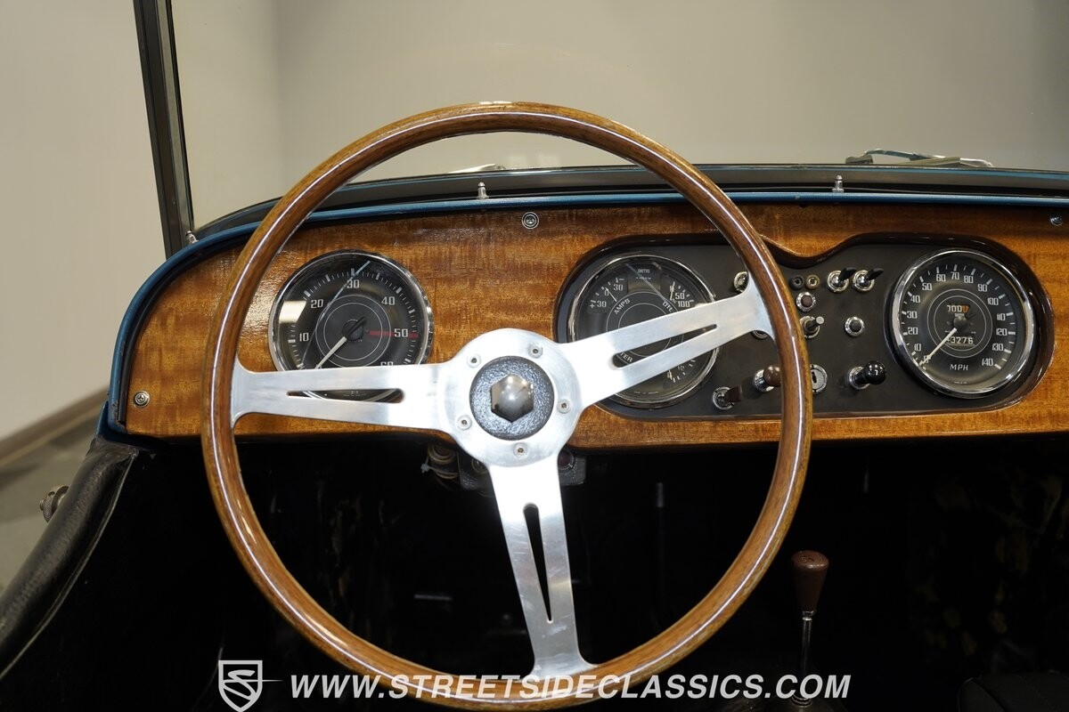 Morgan-Plus-4-1967-Convertible-36