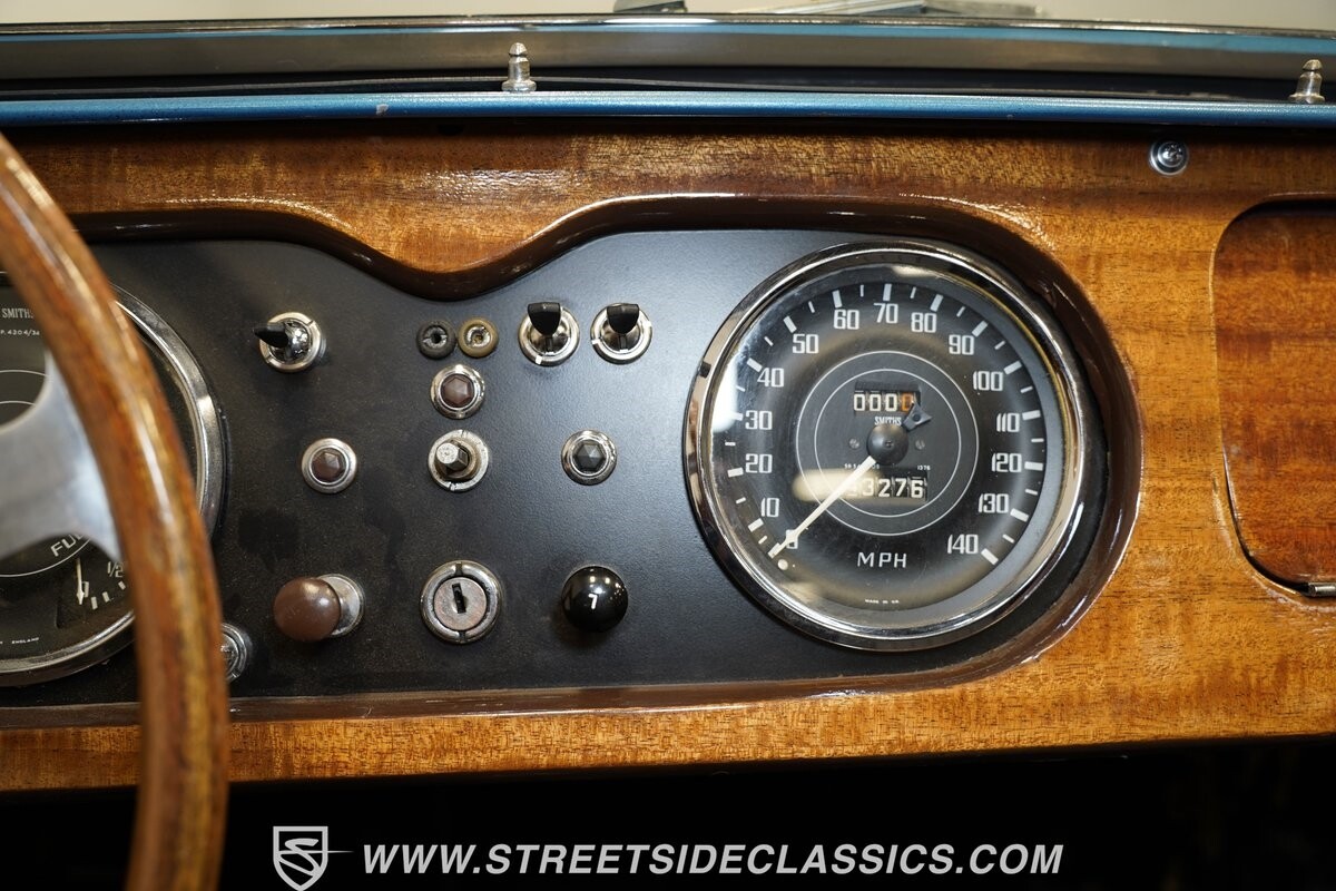 Morgan-Plus-4-1967-Convertible-37
