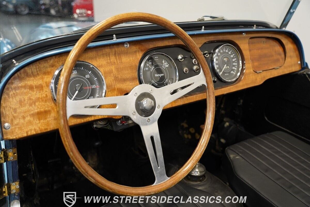 Morgan-Plus-4-1967-Convertible-4