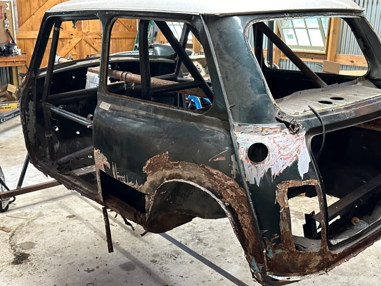 Morris-Mini-Cooper-S-1965-Race-Car-3