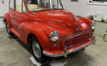 Morris-Minor-1000-1960-Convertible-10