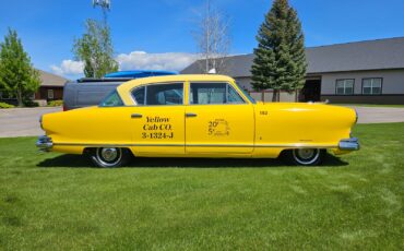 Nash-Ambassador-1953-Sedan-12
