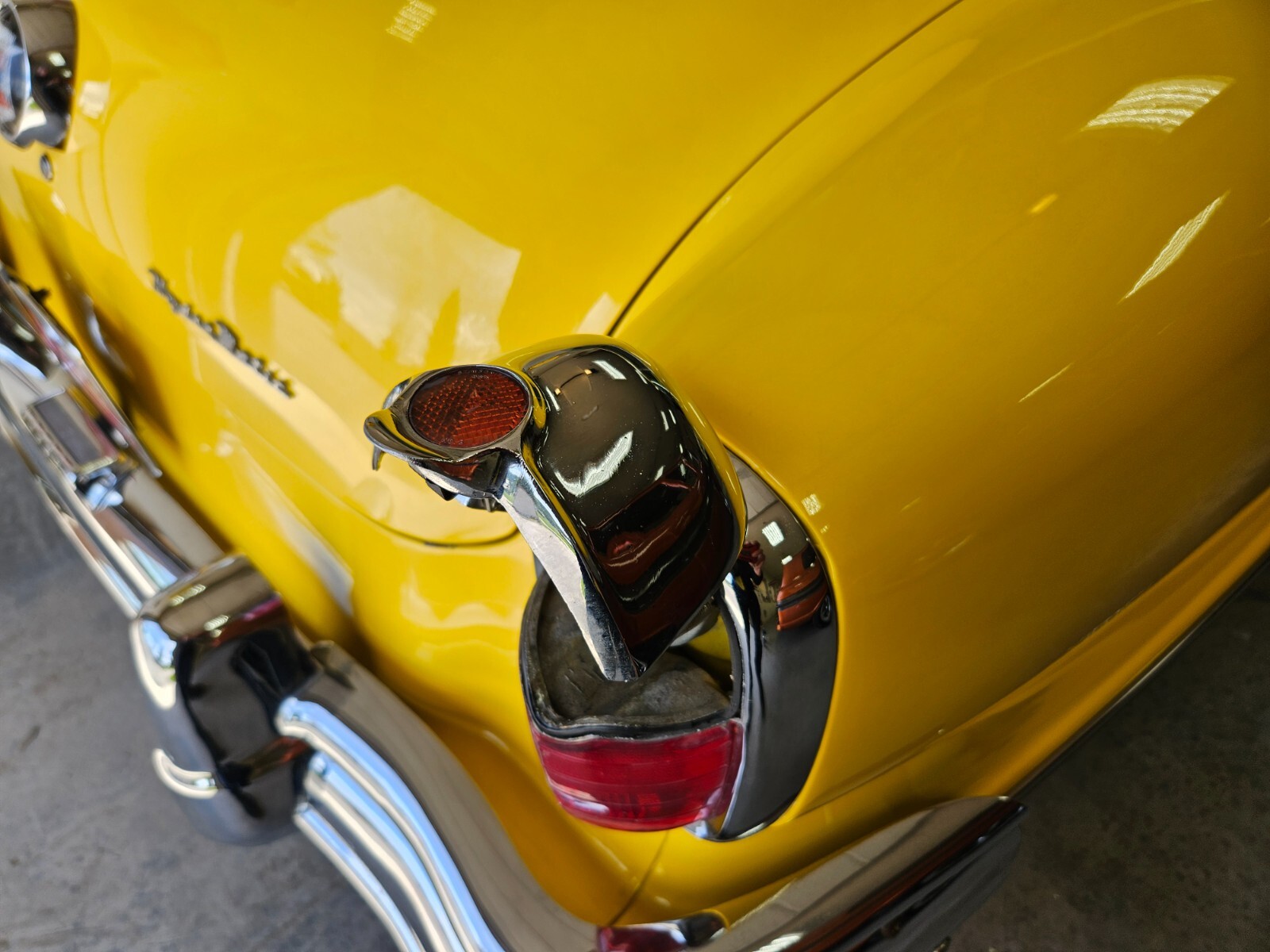 Nash-Ambassador-1953-Sedan-19