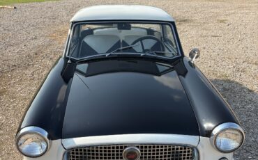 Nash-Metropolitan-1958-Coupe-1