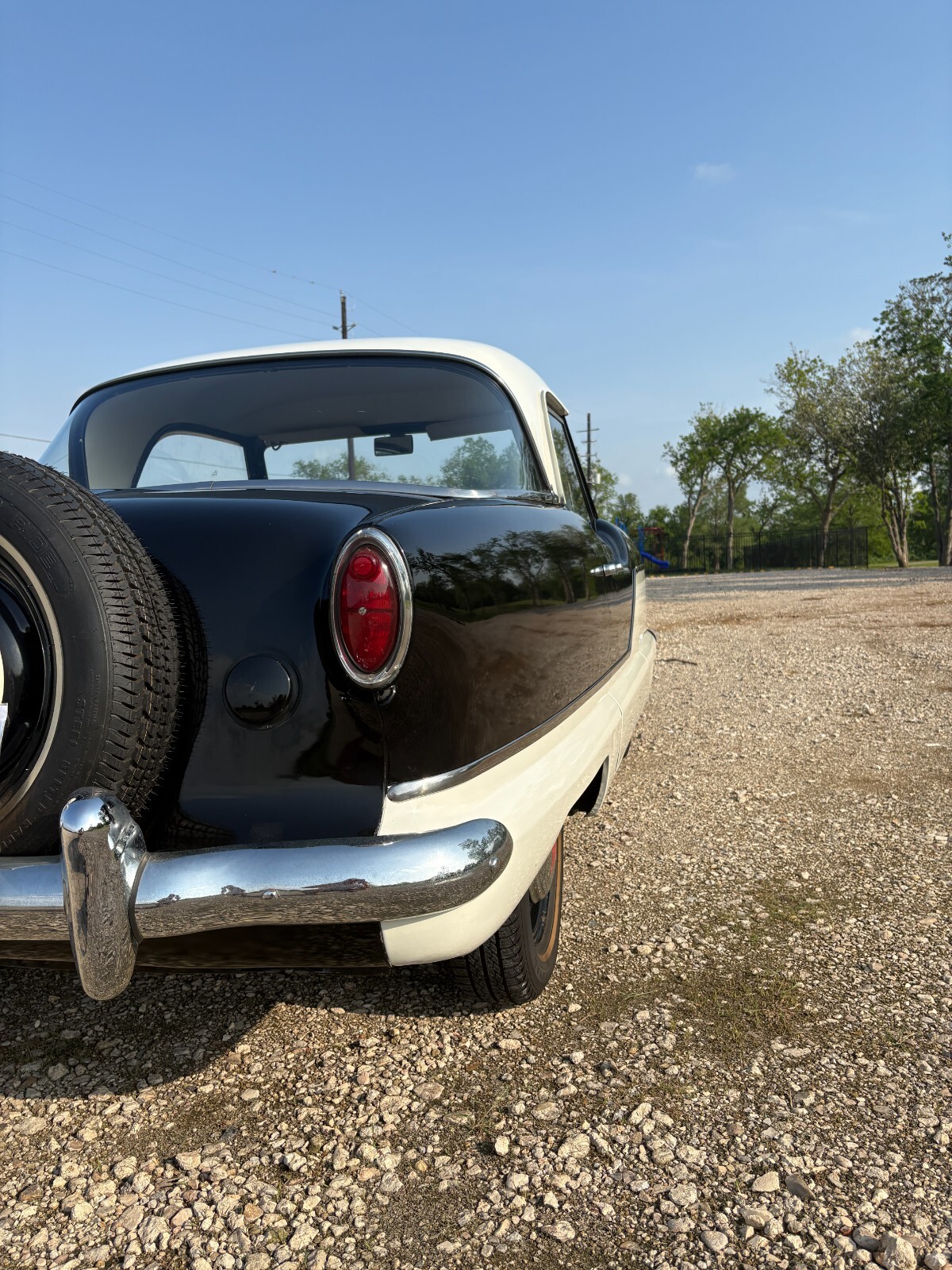 Nash-Metropolitan-1958-Coupe-5