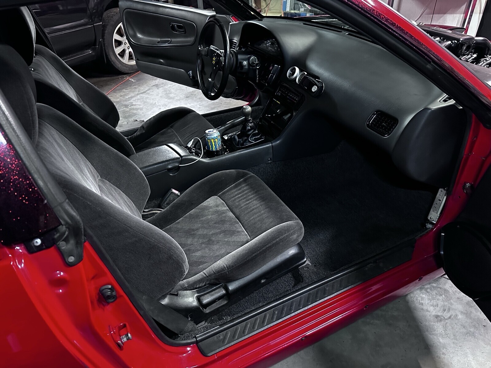 Nissan-240SX-1990-Hatchback-18