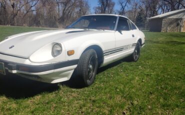 Nissan-280ZX-1983-Hatchback-1