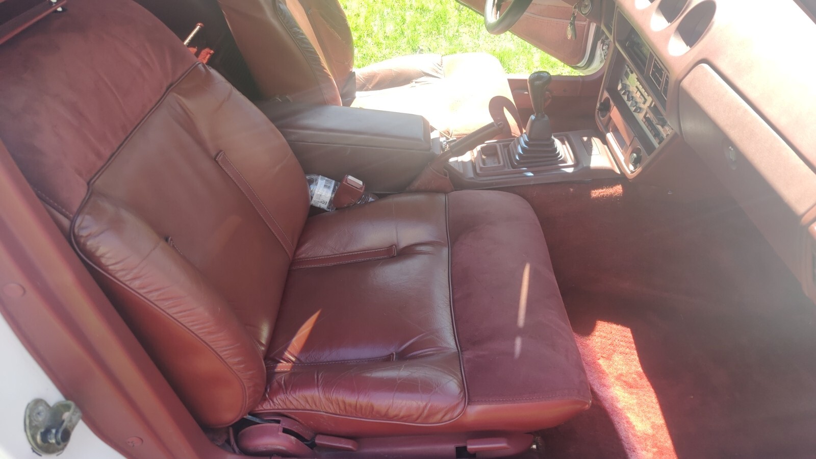 Nissan-280ZX-1983-Hatchback-11