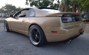 Nissan-300ZX-1990-Coupe-1