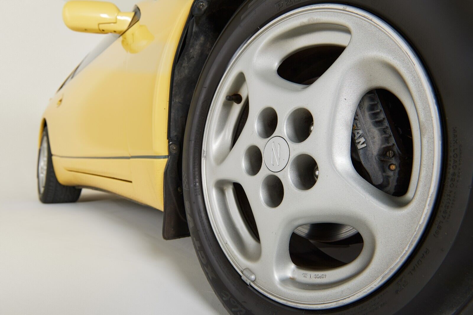 Nissan-300ZX-1990-Coupe-1