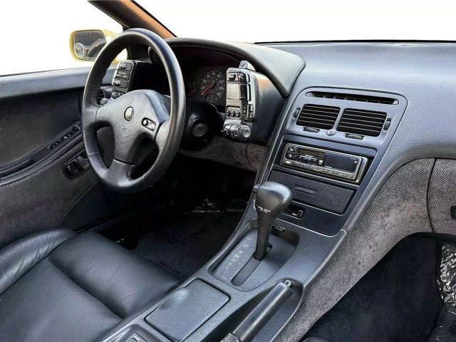 Nissan-300ZX-1990-Coupe-16