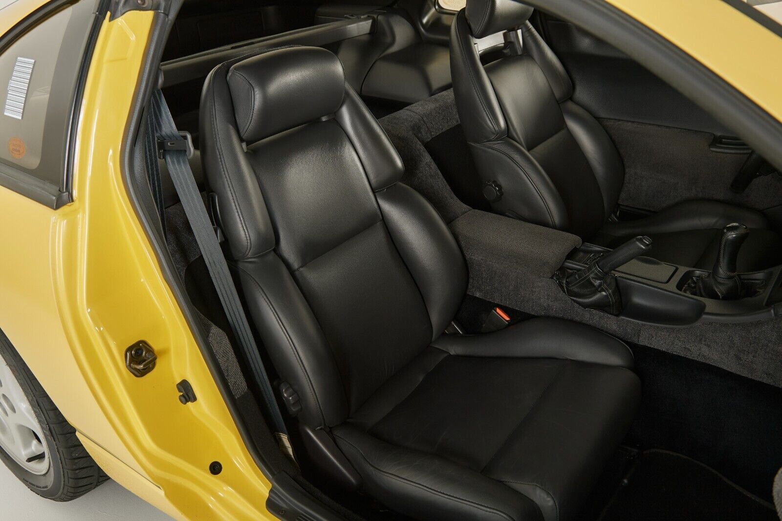 Nissan-300ZX-1990-Coupe-2