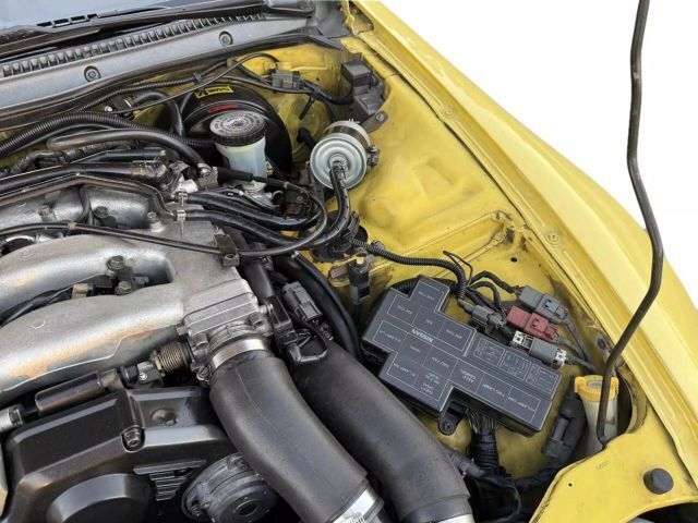 Nissan-300ZX-1990-Coupe-24