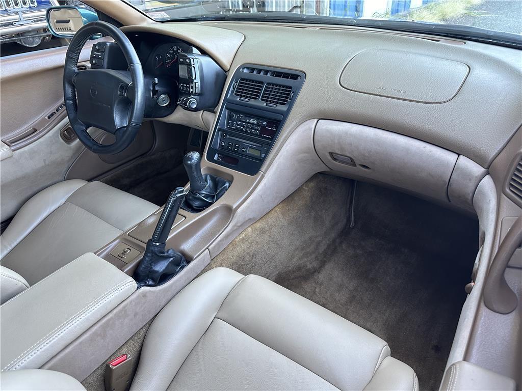 Nissan-300ZX-1995-Hatchback-12