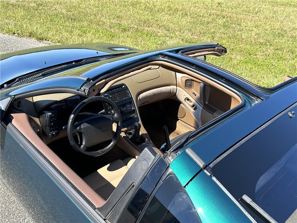 Nissan-300ZX-1995-Hatchback-15