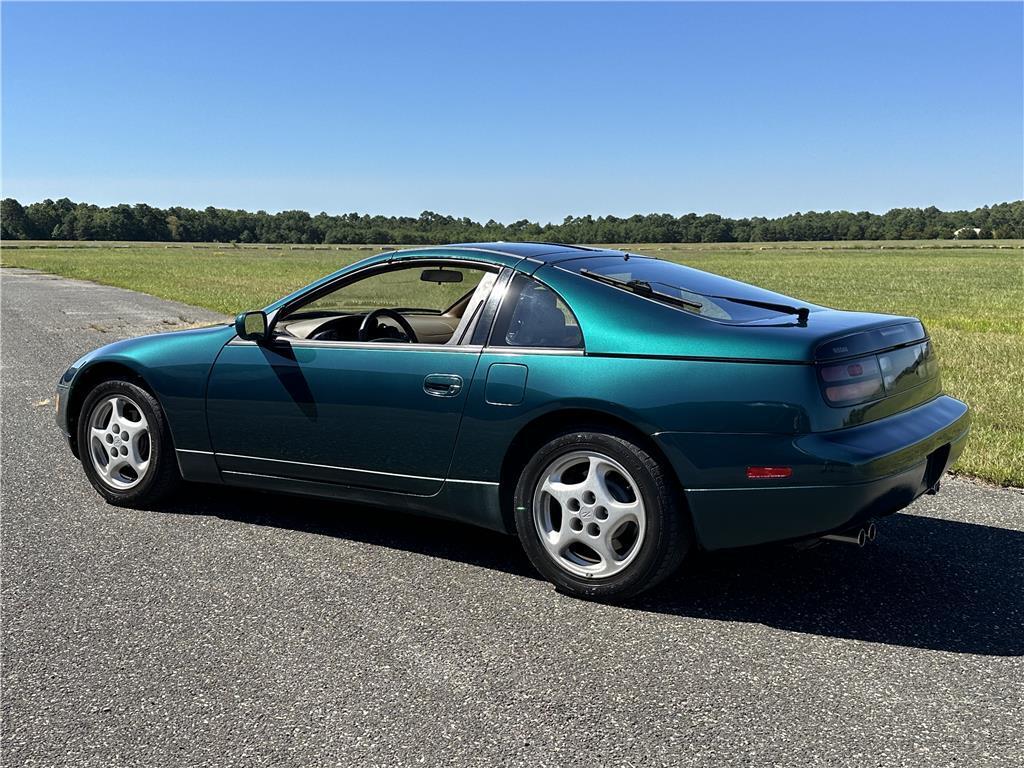 Nissan-300ZX-1995-Hatchback-22