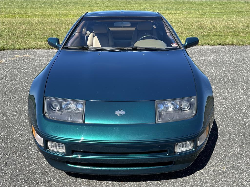 Nissan-300ZX-1995-Hatchback-3