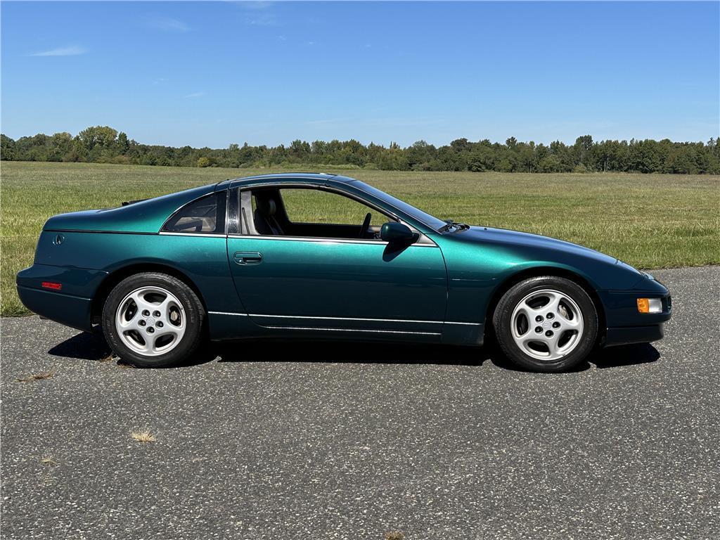 Nissan-300ZX-1995-Hatchback-35