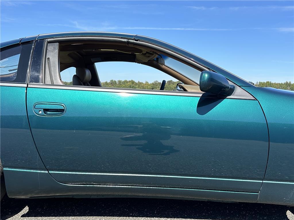 Nissan-300ZX-1995-Hatchback-37