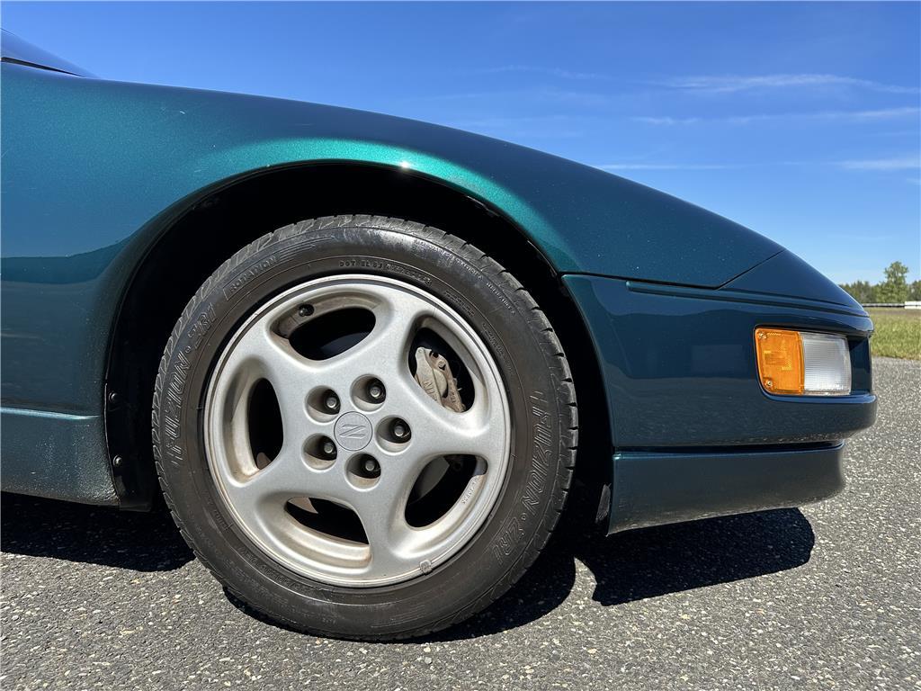 Nissan-300ZX-1995-Hatchback-38