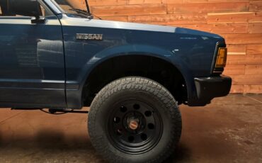 Nissan-720-1985-11