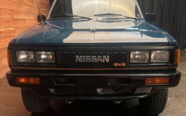 Nissan-720-1985-2