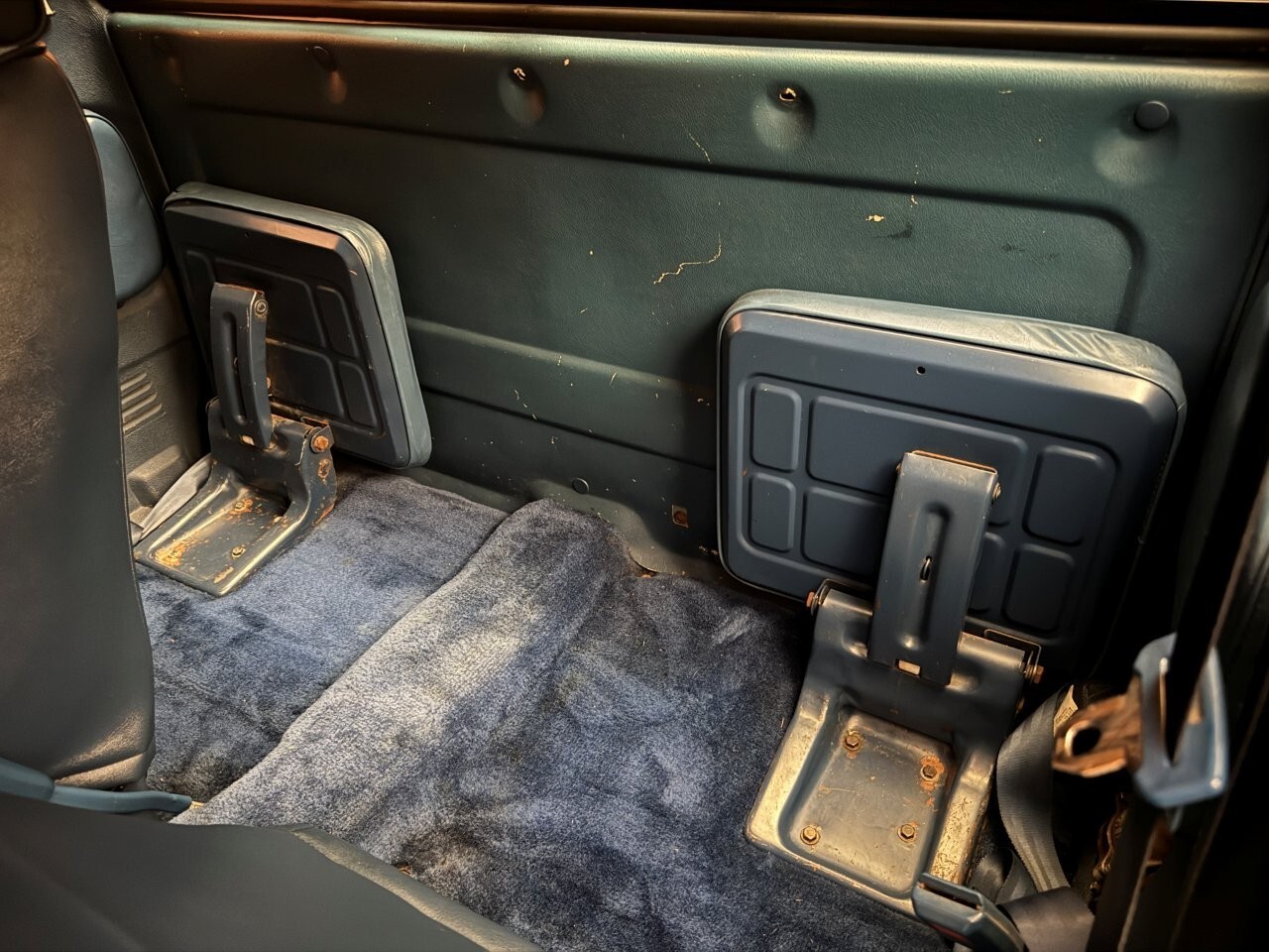 Nissan-720-1985-21