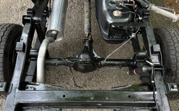Nissan-720-1985-27