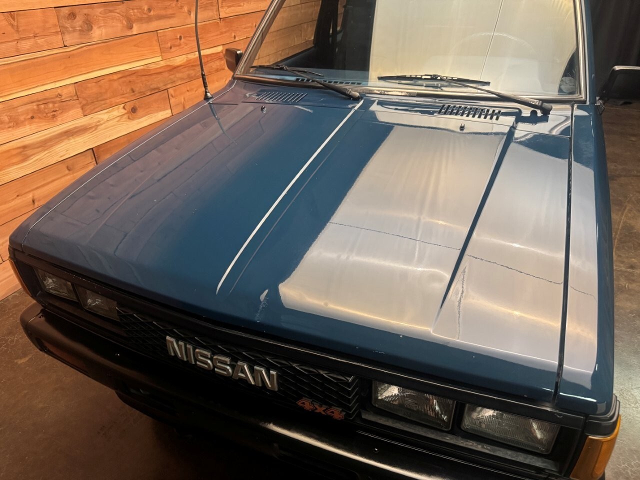 Nissan-720-1985-3