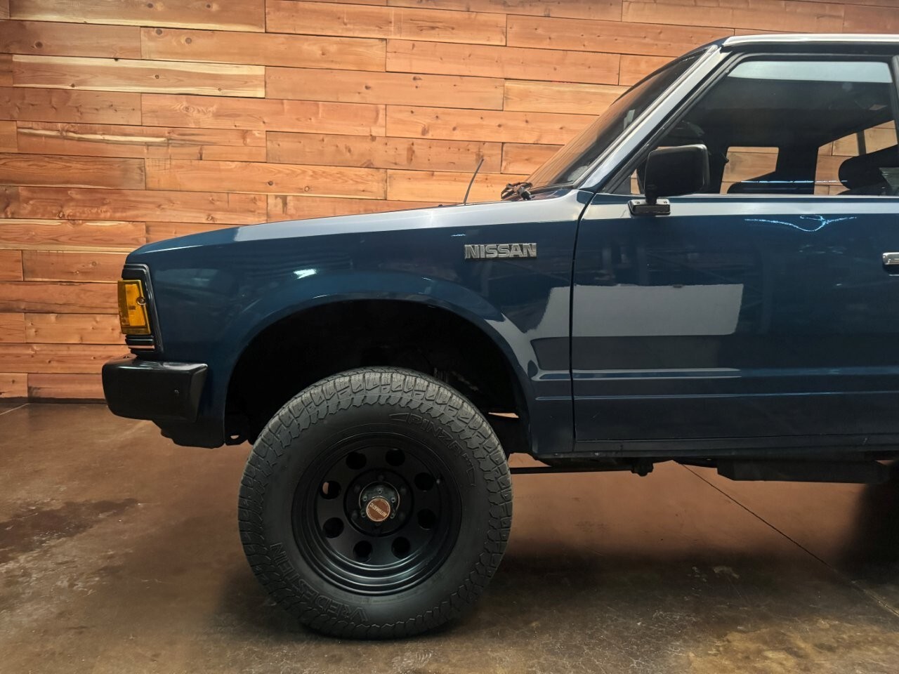 Nissan-720-1985-4