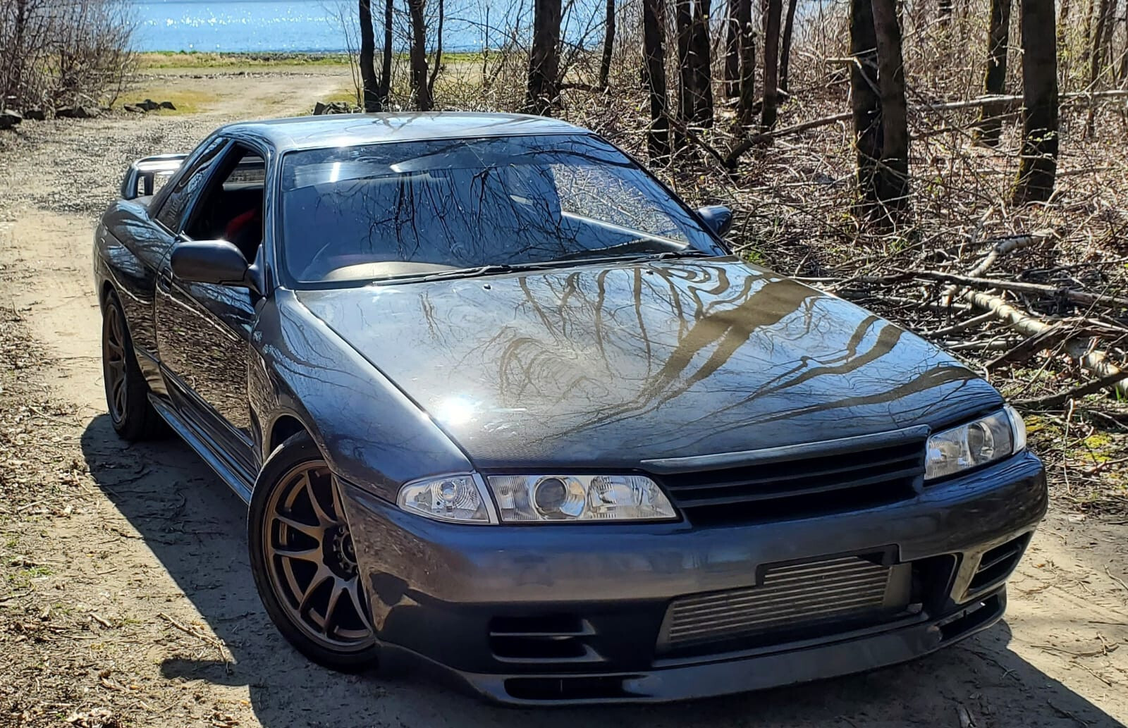 Nissan-GT-R-1989-Coupe-4