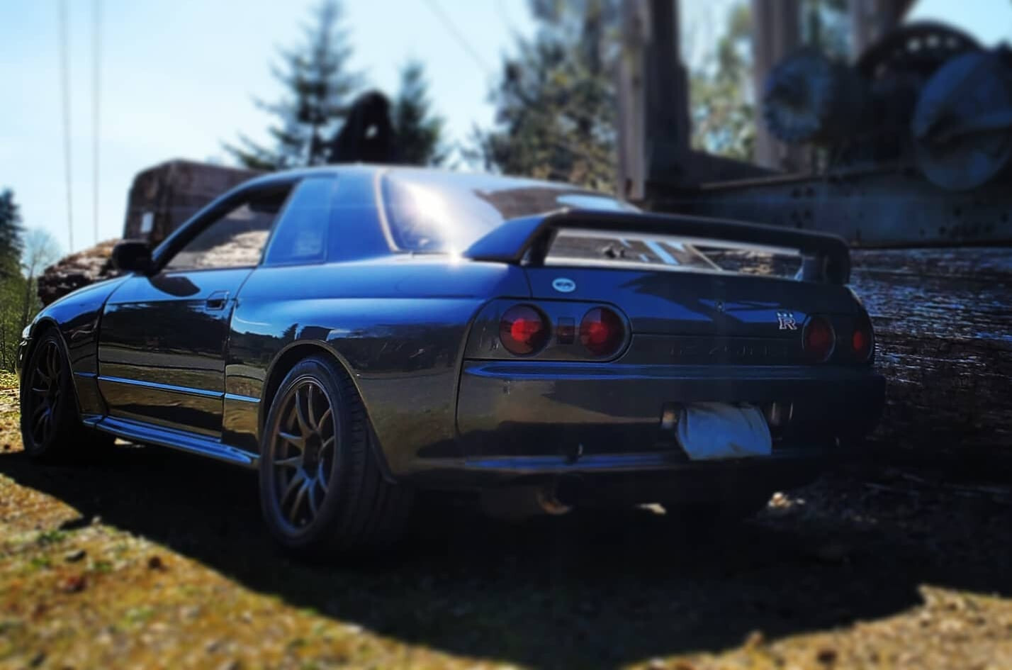 Nissan-GT-R-1989-Coupe-5