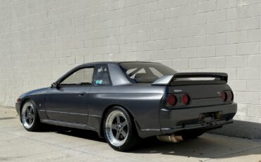 Nissan-GT-R-1994-2