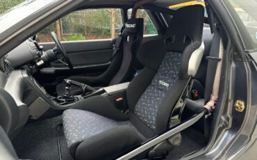 Nissan-GT-R-1994-20