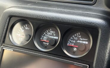 Nissan-GT-R-1994-21