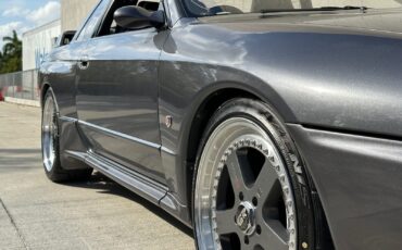 Nissan-GT-R-1994-30