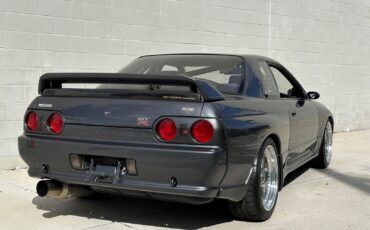 Nissan-GT-R-1994-4