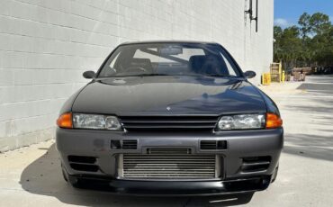 Nissan-GT-R-1994-9