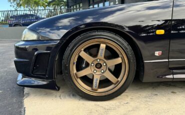 Nissan-GT-R-1995-Coupe-1