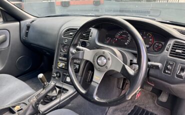 Nissan-GT-R-1995-Coupe-19